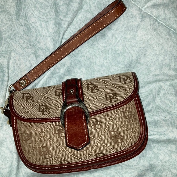DOONEY & BOURKE WRISTLET🤎🖤🤎 - Picture 2 of 8